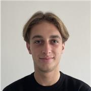 Ne pouvant pas continuer le rugby a cause de mes études j'aimerais apprendre et transmettre aux autres ma passion pour le rugby